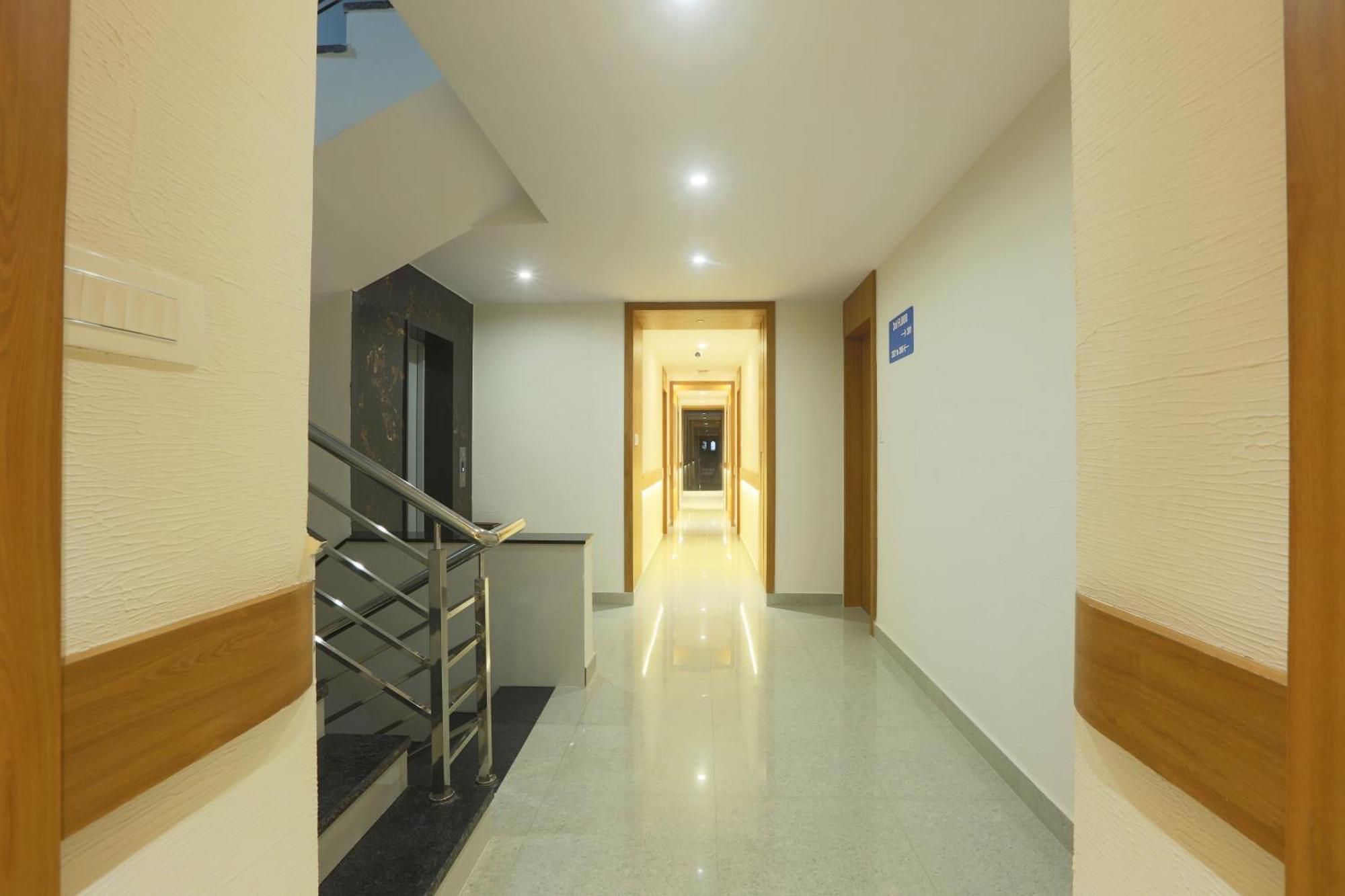 Hotel Sterling Plaza- Bangalore International Airport Dod Jala Exterior photo